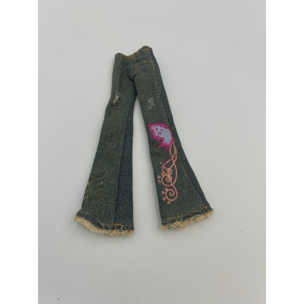 Bratz Fashion Pixiez Cloe  jeans